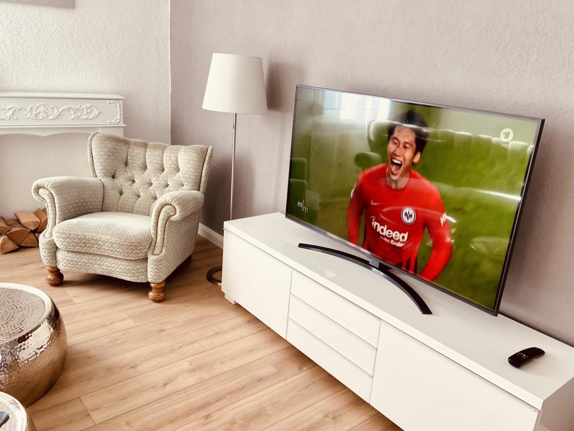 Casa Rehse I Stilvolles Apartment I 24H-Self-Check-In I Kostenlos Parken & Wlan I 55-Zoll-Smart&Kabel-Tv I Oepnv エアフルト エクステリア 写真